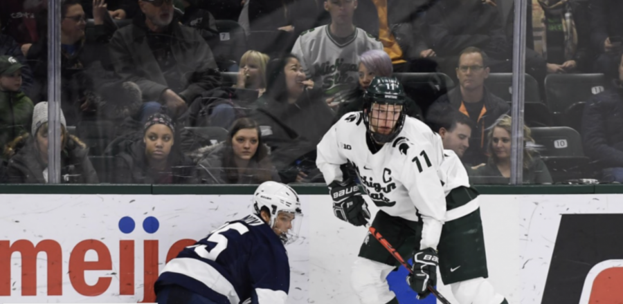 Tommy+App+handles+the+puck+vs.+Penn+State%2F+Photo+Credit%3A+MSU+Athletic+Communications