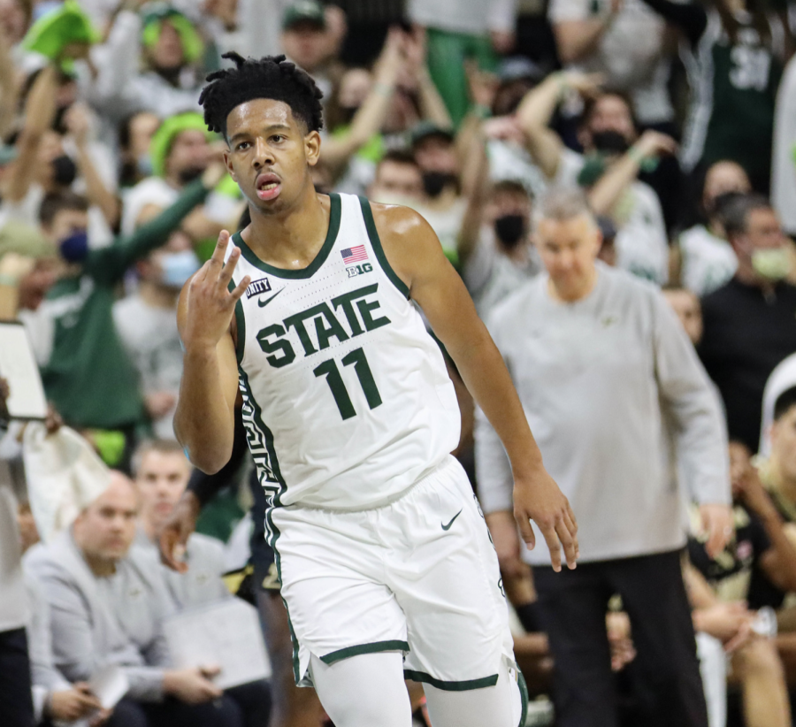 MSU point guard A.J. Hoggard cans a 3-pointer during the Spartans 68-65 win over No. 4 Purdue on Feb. 26, 2022/ Photo Credit: Sarah Smith/WDBM