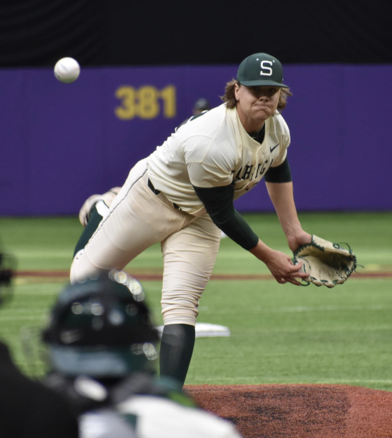 MSU+pitcher+Ryan+Szczepaniak+delivers+a+pitch+during+the+Spartans+9-3+win+over+West+Virginia+on+March+6%2C+2022%2F+Photo+Credit%3A+MSU+Athletic+Communications