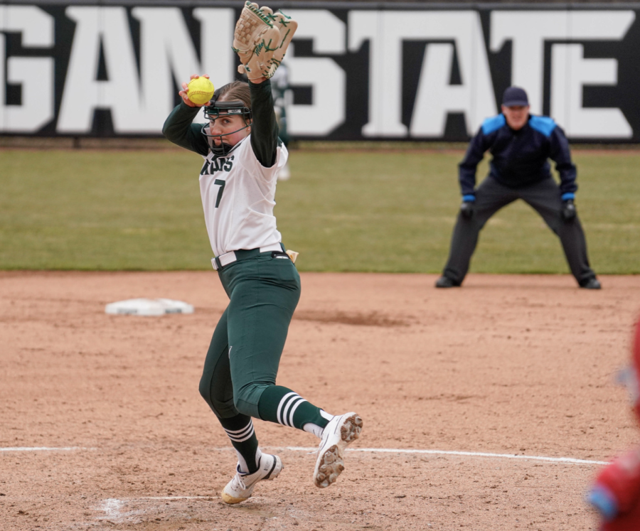 MSU pitcher Ashley Miller goes into her windup during the Spartans 2-1 loss to Ohio State on April 3, 2022/ Photo Credit: Sarah Smith/WDBM
