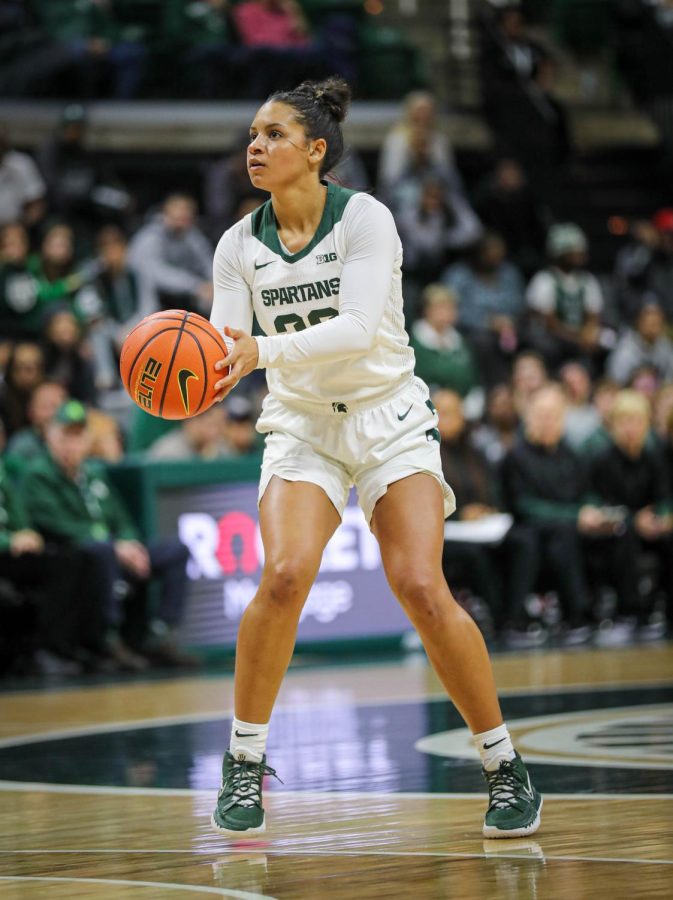 Mo Joiner prepares to shoot a three-pointer during Michigan States overtime loss to Purdue on December 5, 2022. Photo Credit: Sarah Smith/WDBM