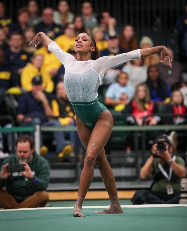 Nikki Smith performing her floor routine during Michigan States 197.200-196.975 victory over No. 3 Michigan on January 22, 2023. Photo Credit: Sarah Smith/WDBM