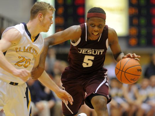 BREAKING: 4-Star Point Guard Cassius Winston Commits to MSU