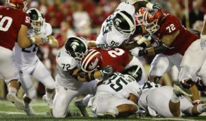 Former Spartan defensive tackle Kevin Vickerson joins MSU staff