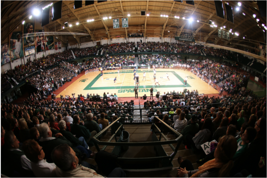 A+packed+Jenison+Fieldhouse%2F+Photo+Credit%3A+MSU+Athletic+Communications