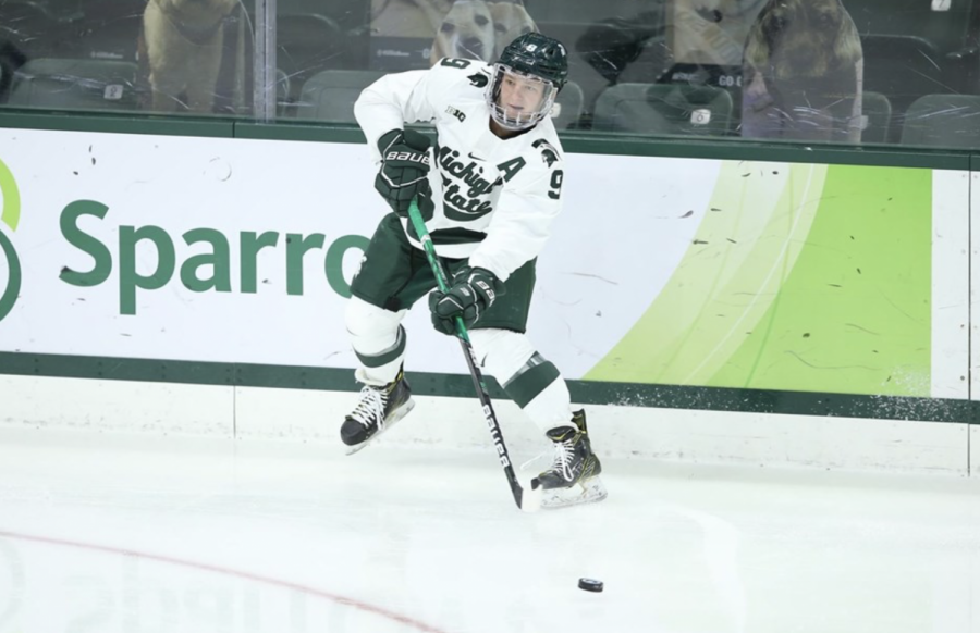 MSU+forward+Mitchell+Lewandowski%2F+Photo+Credit%3A+MSU+Athletic+Communications