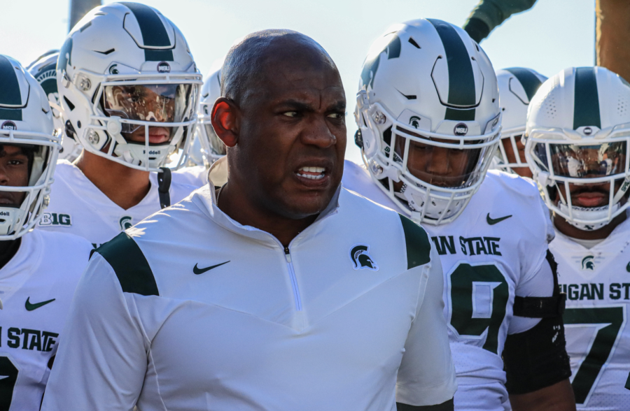 MSU+head+coach+Mel+Tucker+prepares+to+lead+his+team+out+of+the+tunnel+before+the+Spartans+take+on+Purdue+on.+Nov.+6%2C+2021%2F+Photo+Credit%3A+Sarah+Smith%2FWDBM