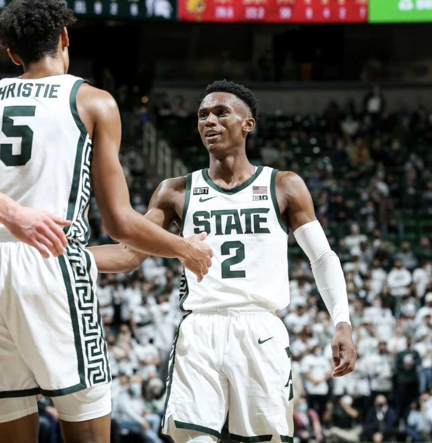 MSU+point+guard+Tyson+Walker+high-fives+forward+Max+Christie+during+the+Spartans+92-58+win+over+Ferris+State+on+Oct.+27%2C+2021%2F+Photo+Credit%3A+MSU+Athletic+Communications