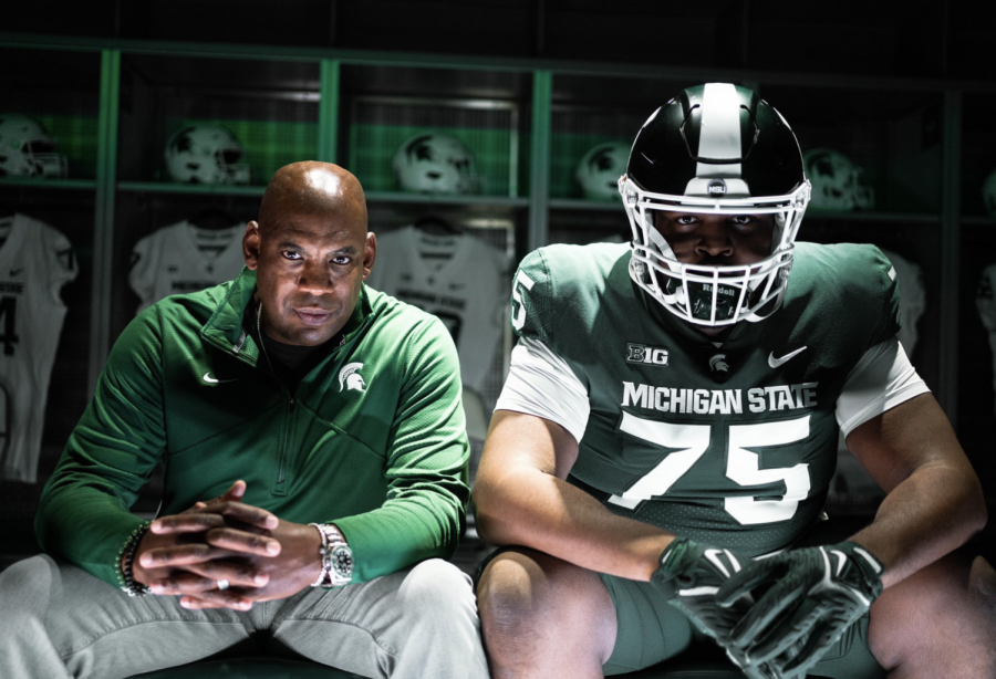 MSU offensive guard Kristian Phillips alongside head coach Mel Tucker during his official visit to East Lansing on Dec. 11, 2021/ Photo Credit: MSU Athletic Communications 