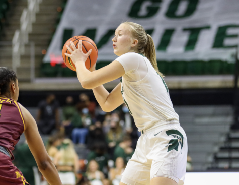 Women's basketball: MSU's Matilda Ekh growing game in strong debut