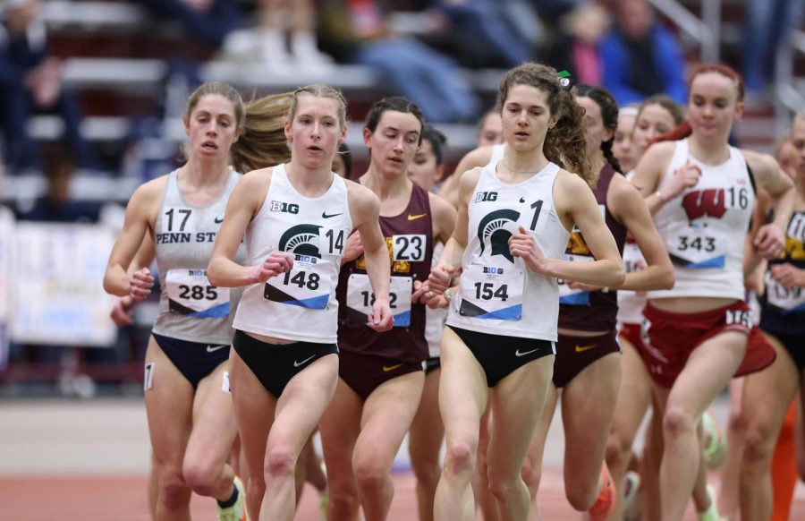 Lynsie+Gram+and+Jenna+Magness+compete+for+Michigan+State+track+and+field%2F+Photo+Credit%3A+MSU+Athletic+Communications+