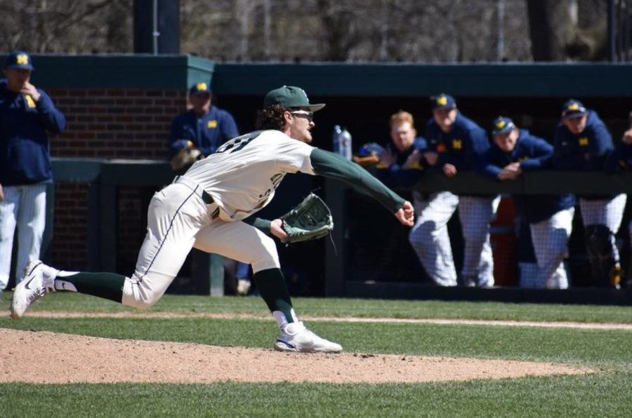 MSU pitcher/infielder Conner Tomasic delivers a pitch during the Spartans 6-3 loss to Michigan on April 17, 2022/ Photo Credit: MSU Athletic Communications