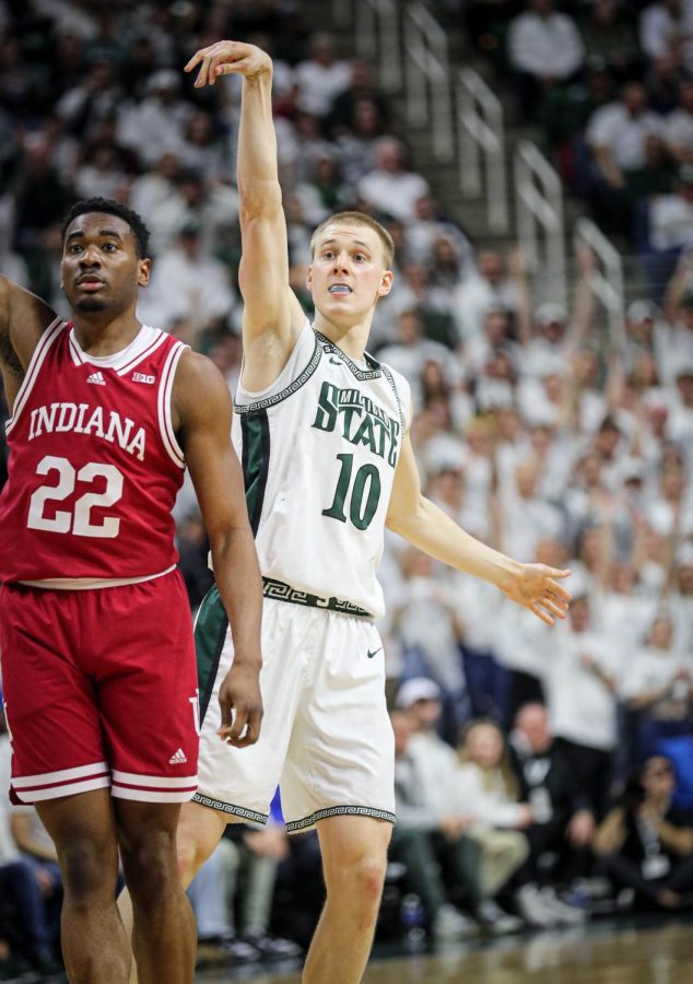 Joey Hauser shoots the ball during Michigan States 80-65 win over Indiana on February 21, 2023. Photo Credit: Sarah Smith/WDBM