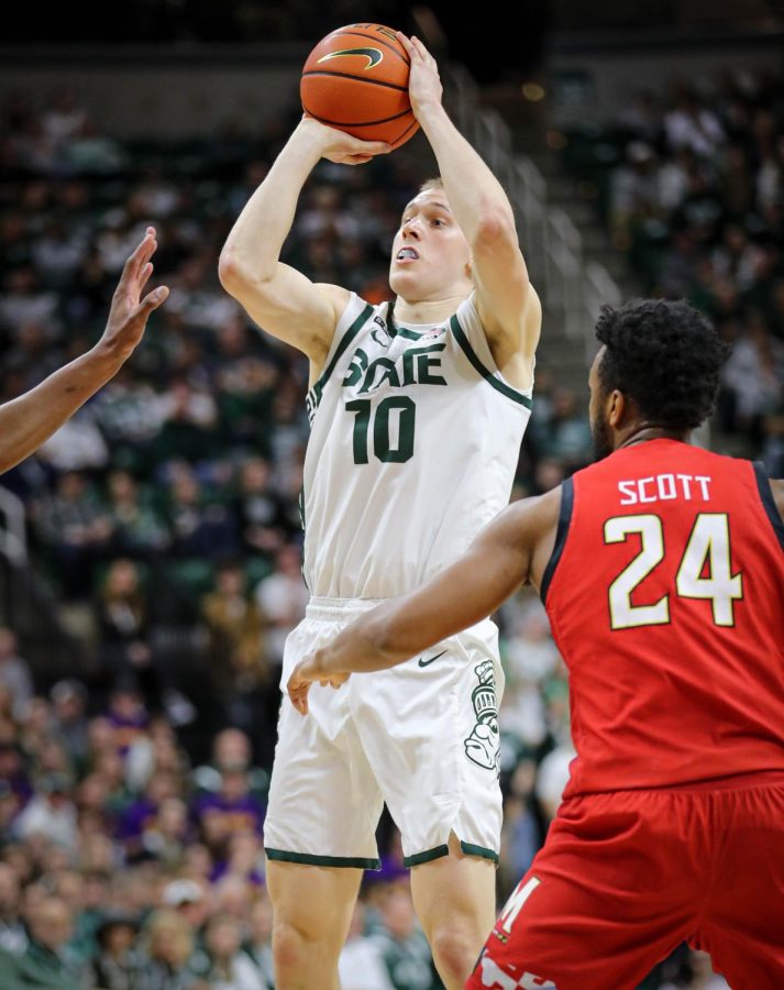 Joey Hauser shoots the ball during Michigan States 63-58 victory over Maryland on February 7, 2023. Photo Credit: Sarah Smith/WDBM