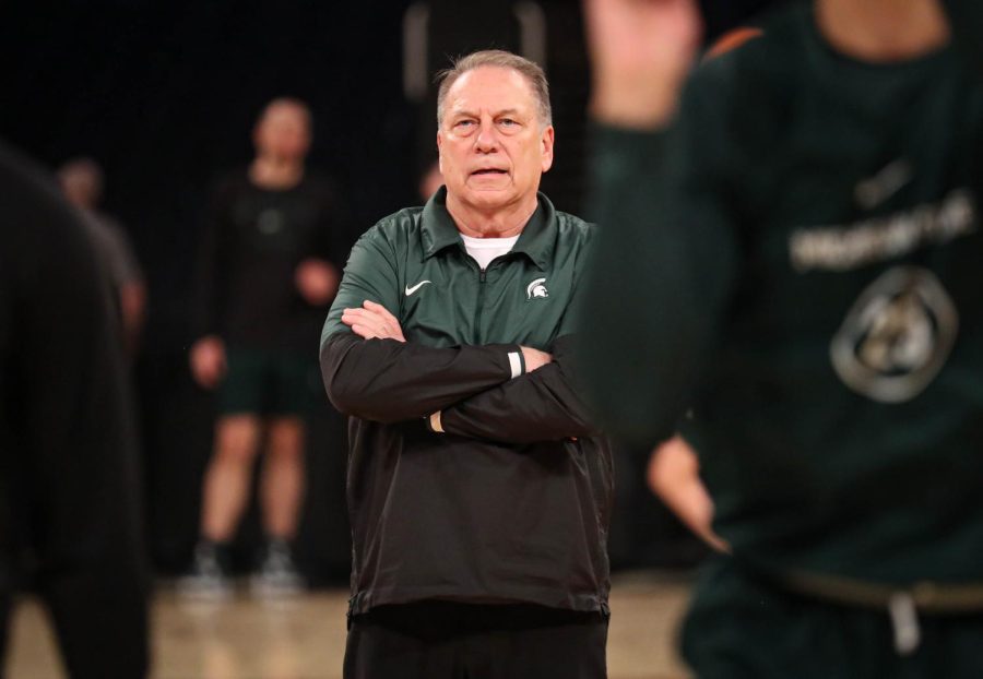 Tom Izzo assess his team during Michigan States practice on March 22, 2023 ahead of the Spartans Sweet Sixteen matchup against Kansas State. Photo Credit: Sarah Smith/WDBM