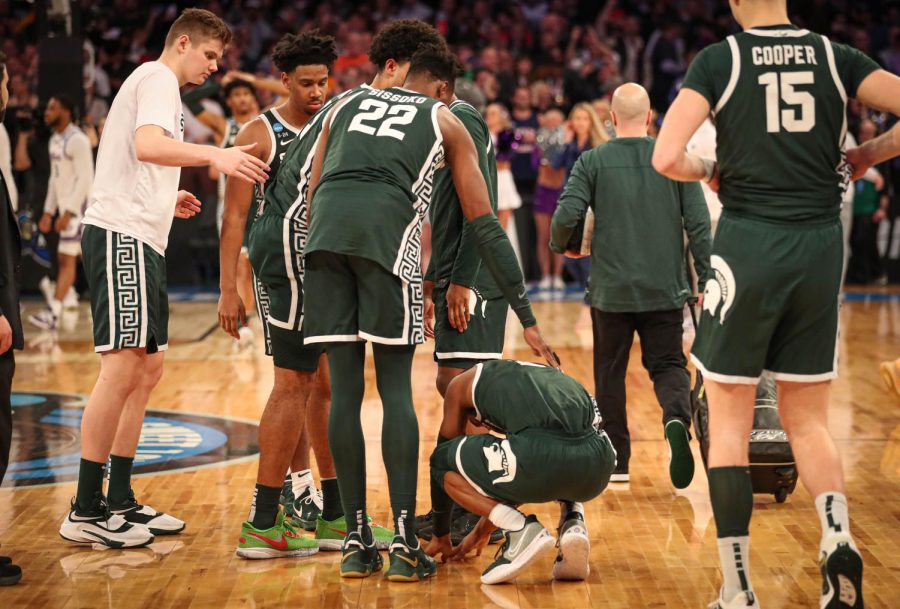The Michigan State Spartans after their overtime loss to Kansas State in the Sweet Sixteen on March 23, 2023. Photo Credit: Sarah Smith/WDBM