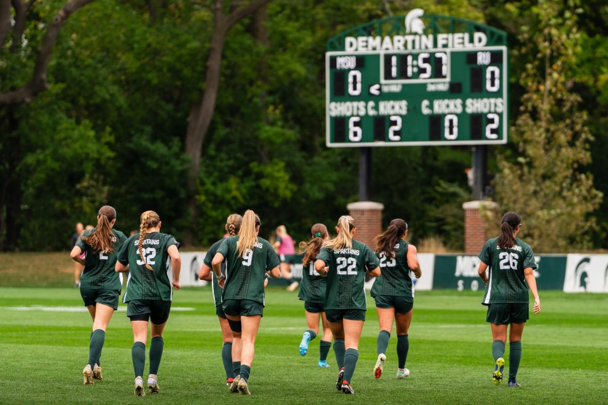 MSU women's soccer battles with Rutgers in the first half. (Sept. 29, 2024)