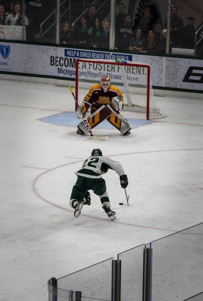 Issac Howard (22) gets lose on a breakaway opportunity vs No. 4 Minnesota (East Lansing, Jan. 24 2025).